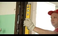 установка эксклюзивной входной двери